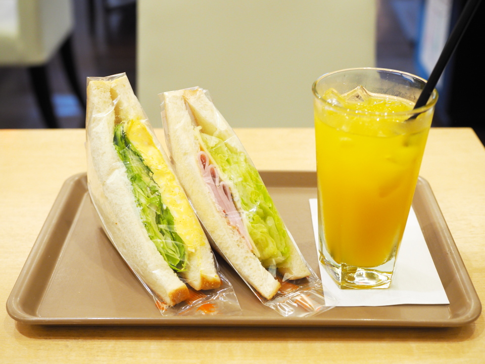 サンドイッチ2個セット＠ホリーズカフェ・住道オペラパーク店