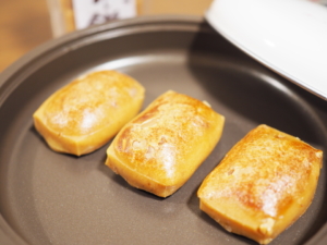 味噌餅の調理はオーブントースターかホットプレートかフライパンで弱火で焼く