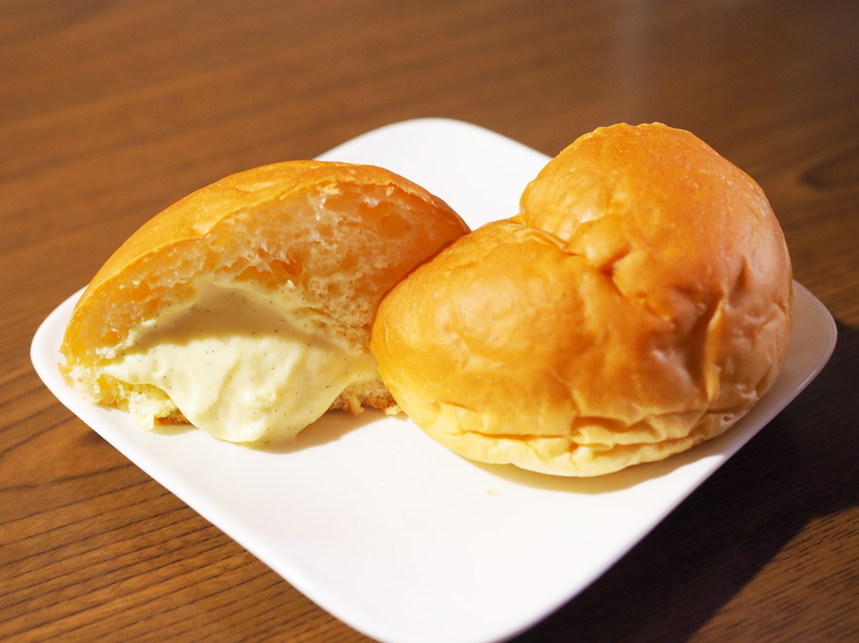 テレビ・よ～いドンでも紹介された鳴門屋製パンのとろ～りクリームパン
